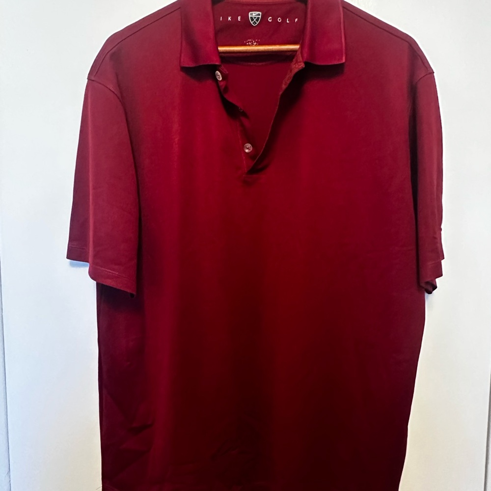 Nike Golf Red Polo Shirt with Classic Design and Relaxed Fit Size L